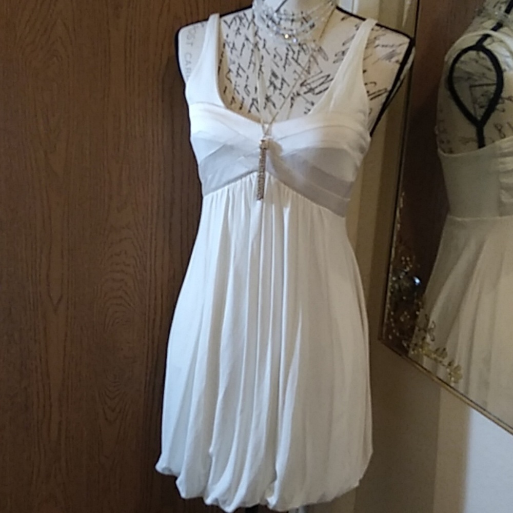 Bebe classic vintage dress